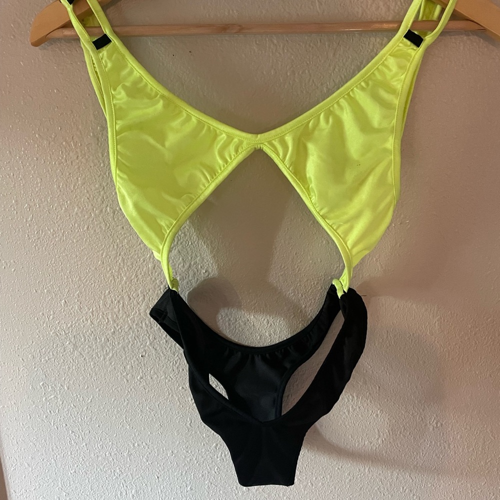 Exotic dance wear